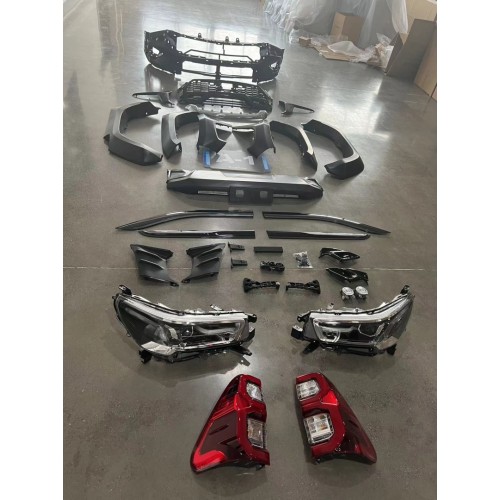 HILUX 2016-2019  İÇİN 2020+ GR BODY KIT  FACELIFT (Far Stop DAhil)