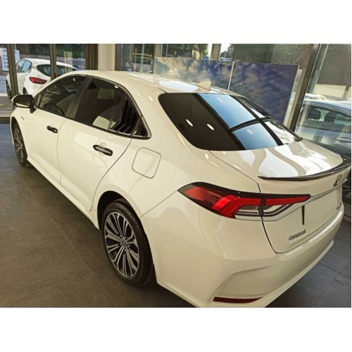 COROLLA 2019+ IÇIN UYUMLU KELEBEK KAPLAMA PIANO BLACK