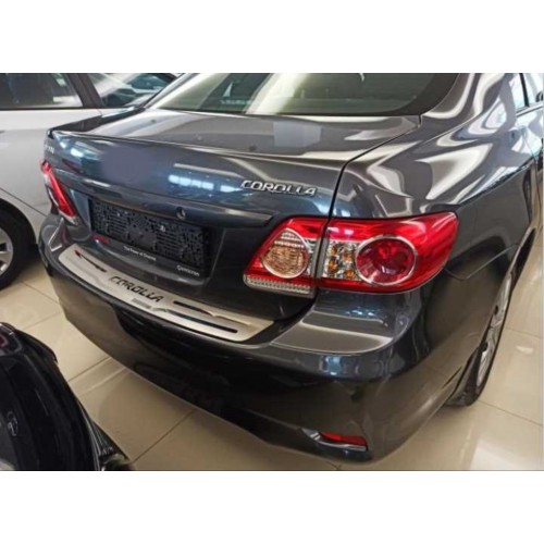 COROLLA 2013-2016 IÇIN UYUMLU ARKA TAMPON ÜST KAPLAMA INCE MODEL